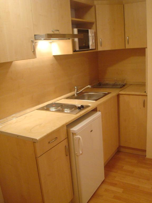 Carpe Diem Apartment ไฮจ์ดุสโซบอสโล ห้อง รูปภาพ