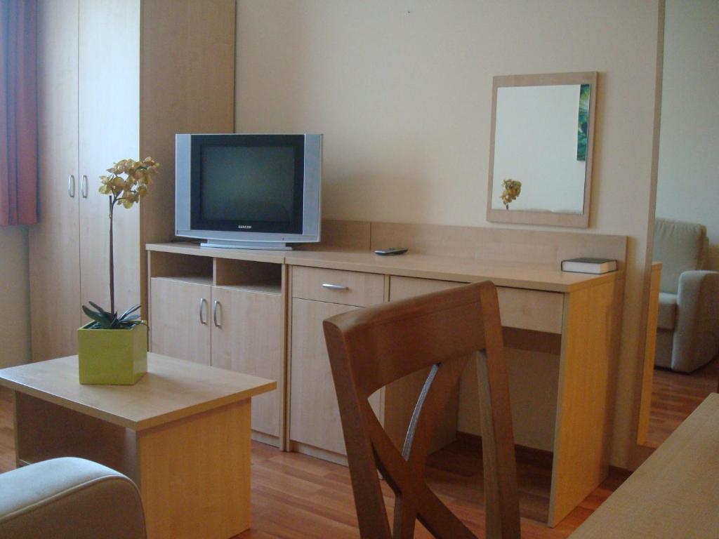 Carpe Diem Apartment ไฮจ์ดุสโซบอสโล ห้อง รูปภาพ