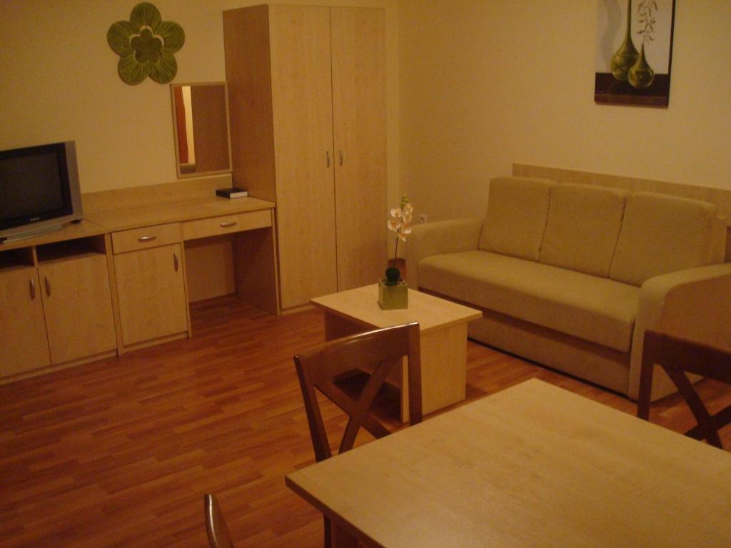 Carpe Diem Apartment ไฮจ์ดุสโซบอสโล ห้อง รูปภาพ